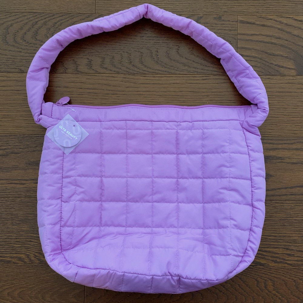 Ulta beauty collection quilted bag ! New with tags !